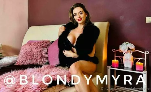 kaylalovefreee / kayladottcom nude photo #0048