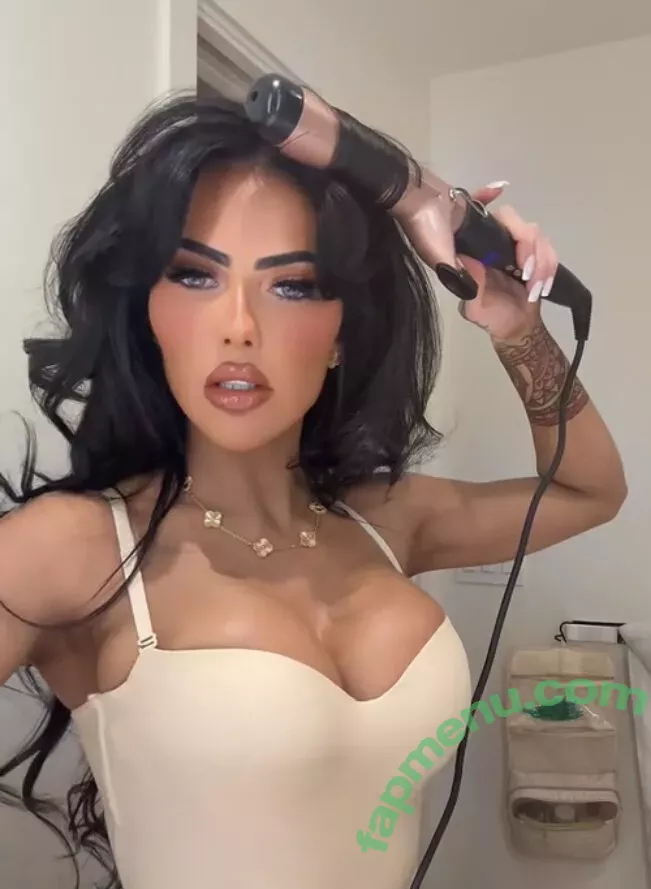 Kayleyb nude photo #0040 (Kayleyb)