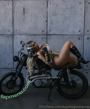 kayleygunnervip / kayleygunner nude photo #0003