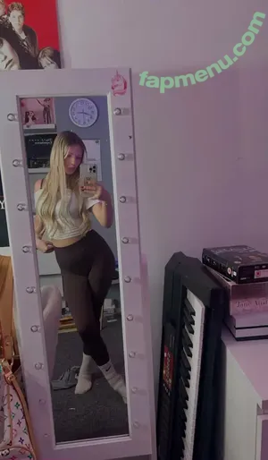  nude photo #0003