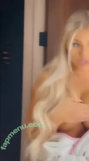 Kaylyn Slevin / kaylynslevin nude photo #0118