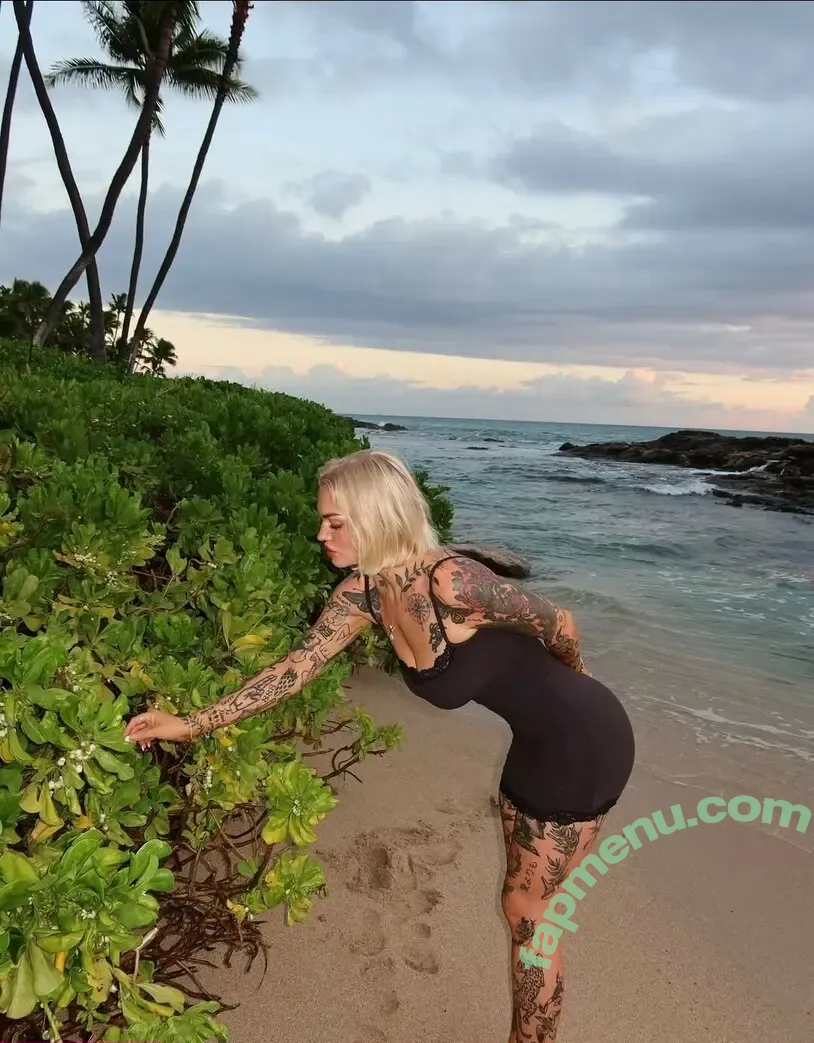 Kayshabunny nude photo #0051 (Akasiagray / Madi Gray / ohkaybunny / shaybunnyy)