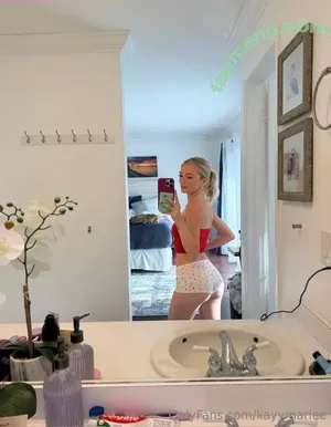 nude photo #0007