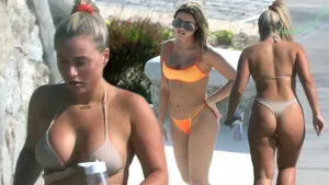 Kaz Crossley / Love Island / kazcrossley nude photo #0011