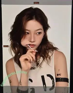 Kazuha Nakamura 中村 一葉 / LESSERAFIM / zuhazana nude photo #0229