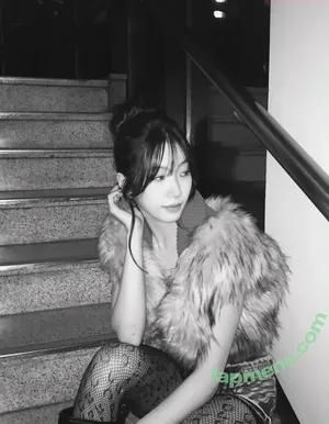 Kazuha Nakamura 中村 一葉 / LESSERAFIM / zuhazana nude photo #0312