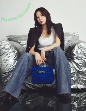 Kazuha Nakamura 中村 一葉 / LESSERAFIM / zuhazana nude photo #0327