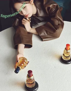 Kazuha Nakamura 中村 一葉 / LESSERAFIM / zuhazana nude photo #0331