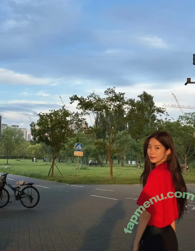 Kazuha Nakamura 中村 一葉 nude photo #0208 (LESSERAFIM / zuhazana)