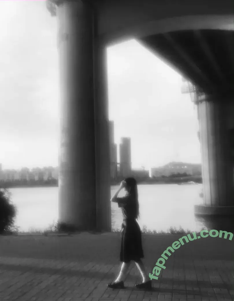 Kazuha Nakamura 中村 一葉 nude photo #0209 (LESSERAFIM / zuhazana)