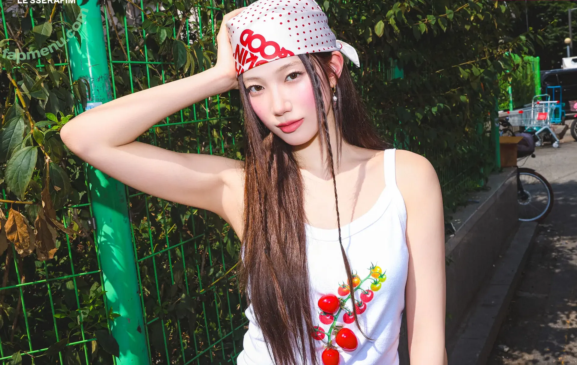 Kazuha Nakamura 中村 一葉 nude photo #0217 (LESSERAFIM / zuhazana)