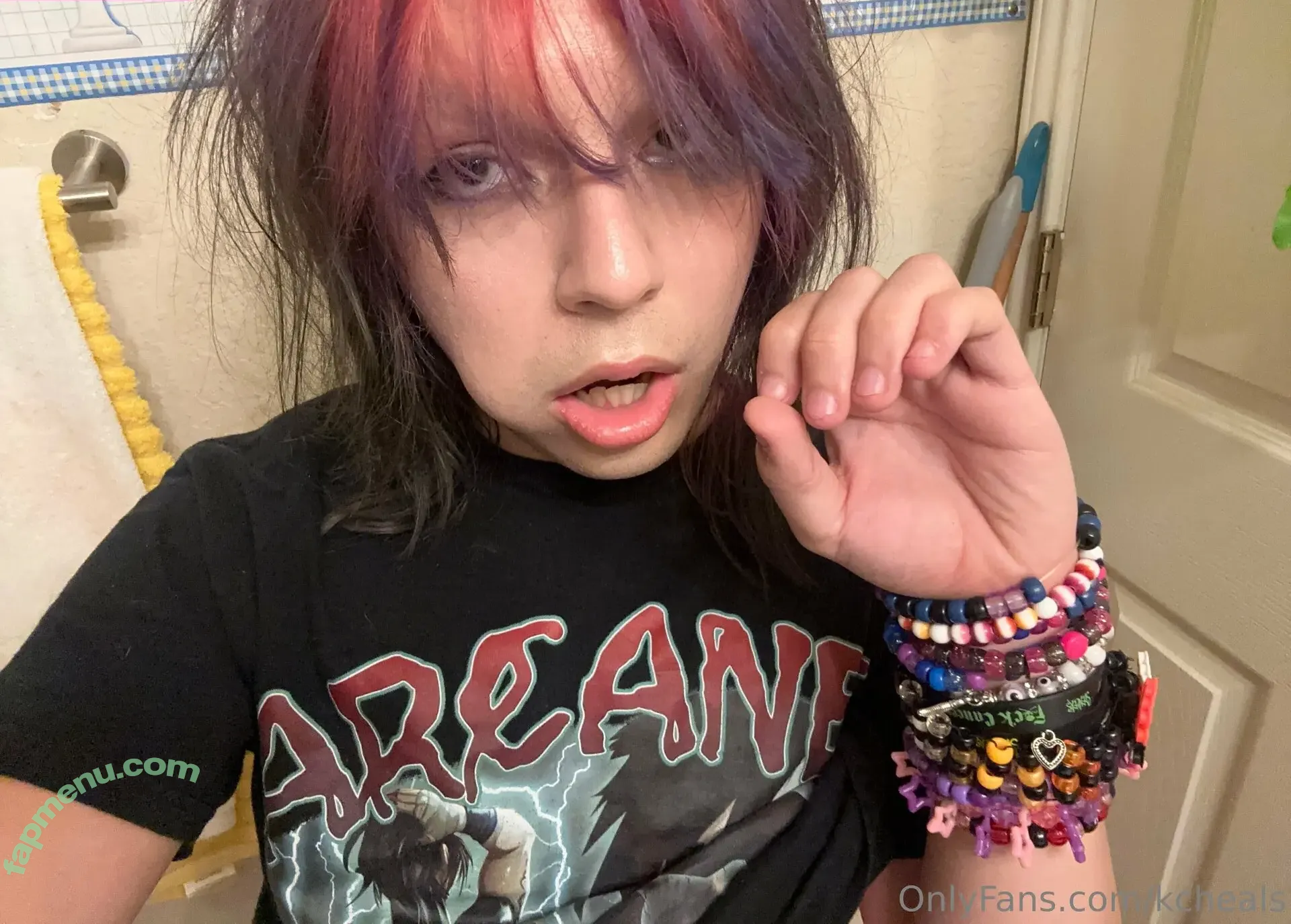 kcheals nude photo #0001 (kcheals)