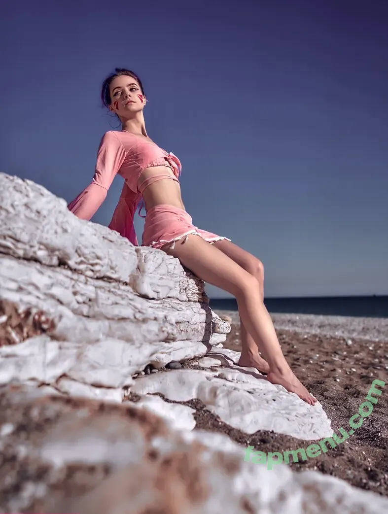 kcioxan nude photo #0375 (kcioxan)
