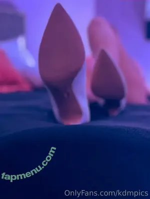  nude photo #0004