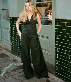 Keeley Hazel / keeleyhazell nude photo #0376