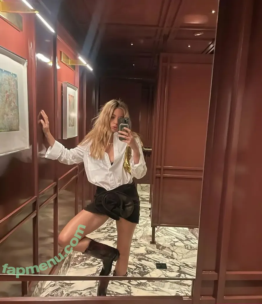 Keeley Hazel nude photo #0379 (keeleyhazell)