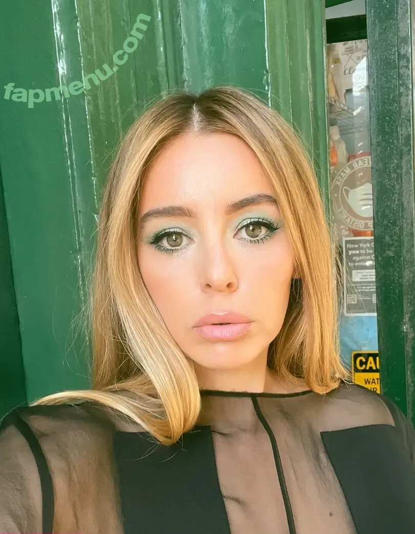 Keeley Hazel nude photo #0382 (keeleyhazell)