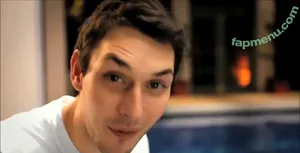 Keeley Hazell / keeleyhazell / keeleyhazellLOL nude photo #0558