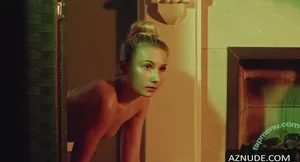  nude photo #0004