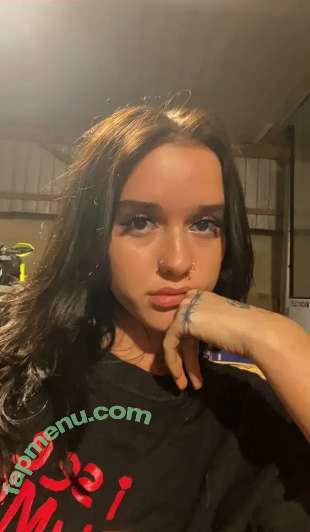 Keera Parke nude photo #0017 (keeraleigh / keeraparke)