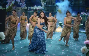 Keerthy Suresh / keerthysureshofficial nude photo #0038