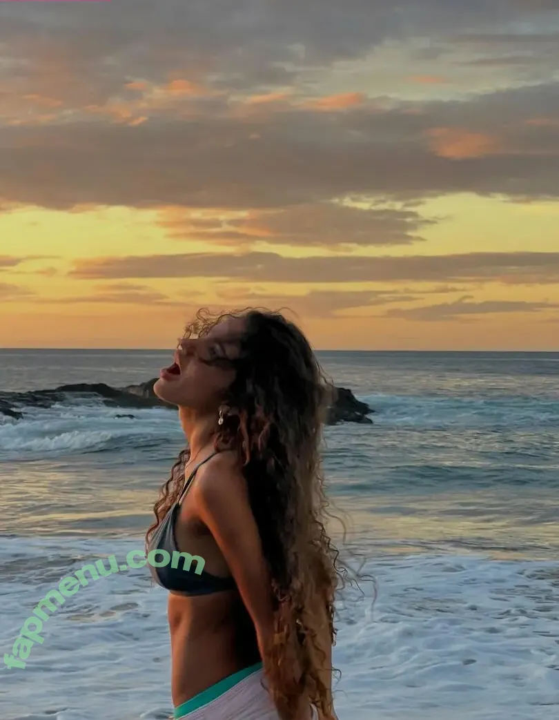 Keilani Lizbeth nude photo #0023 (keilanilizbeth)