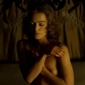 Keira Knightley / keiracknightleys / keiraksource nude photo #0240