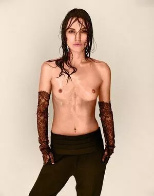 Keira Knightley / keiracknightleys / keiraksource nude photo #0374