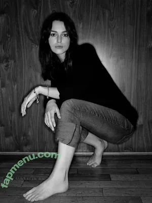 Keira Knightley / keira_knight / keiraknightleyofficiall / keiraksource nude photo #0679
