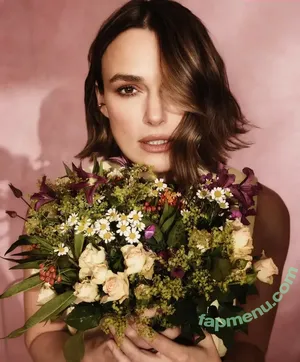 Keira Knightley / keira_knight / keiracknightleys / keiraksource nude photo #0726