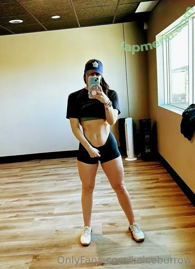 kelceburrow nude photo #0026 (kelceburrowfit)