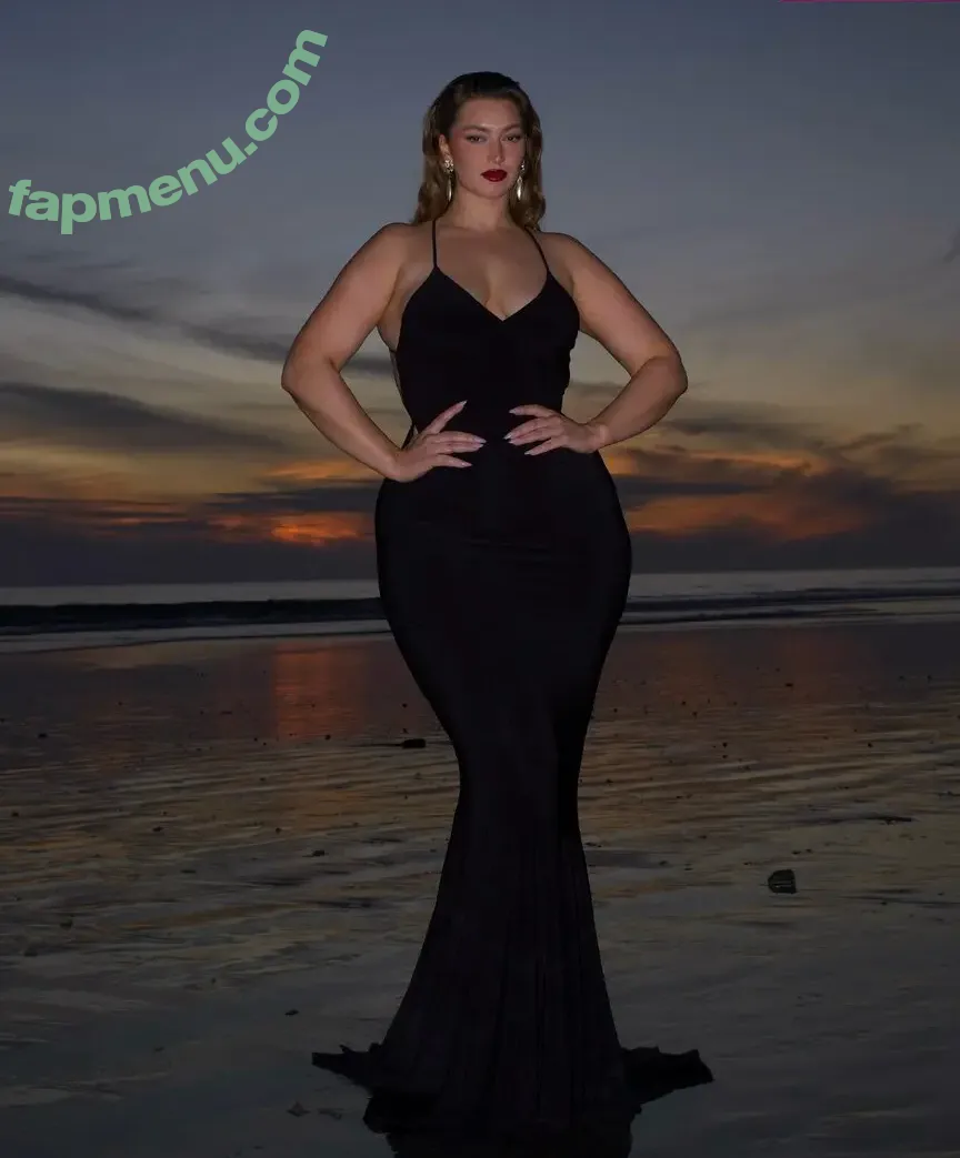 Kellee Moran nude photo #0133 (kelleemoran)