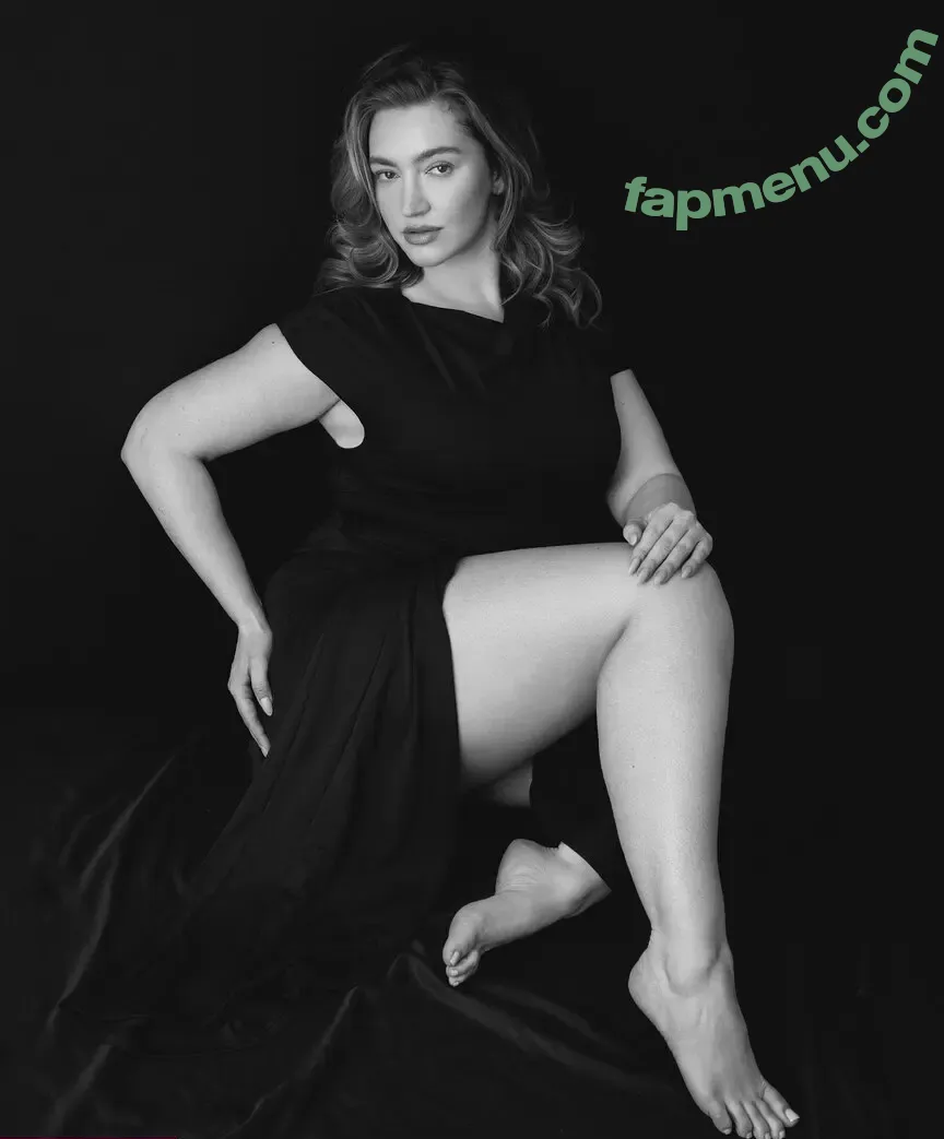 Kellee Moran nude photo #0142 (kelleemoran)