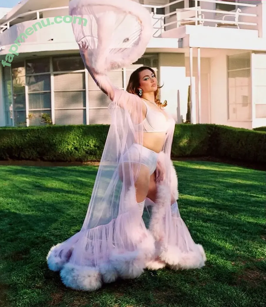 Kellee Moran nude photo #0145 (kelleemoran)