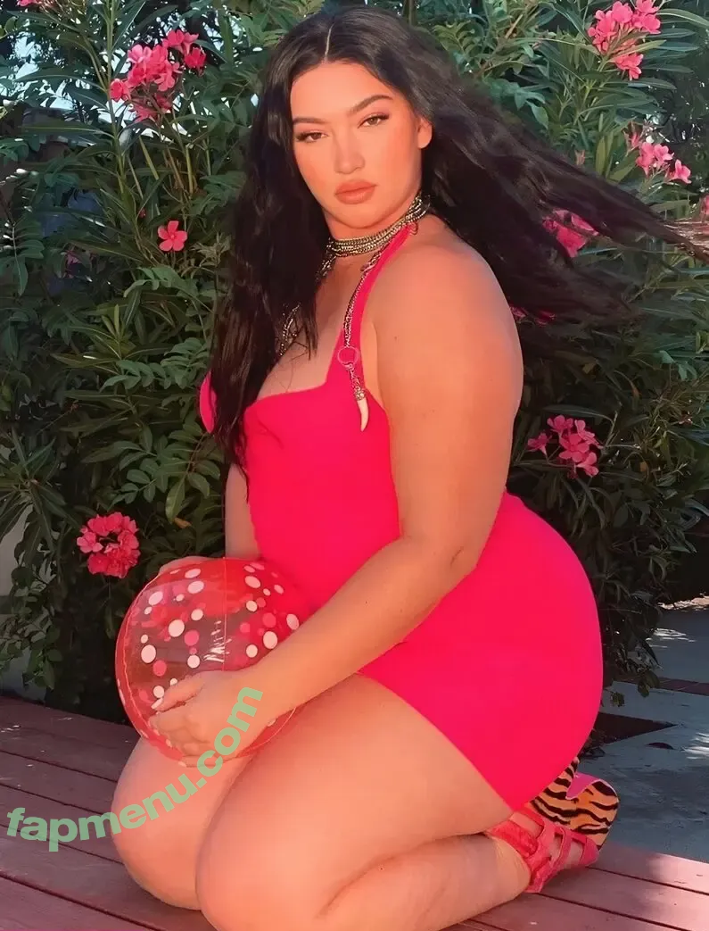 Kellee Moran nude photo #0184 (kelleemoran)