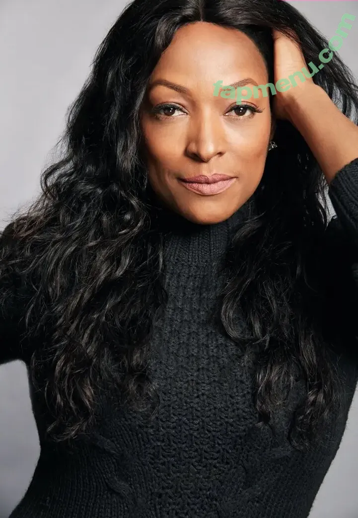 Kellita Smith nude photo #0023 (Kellita Smith)