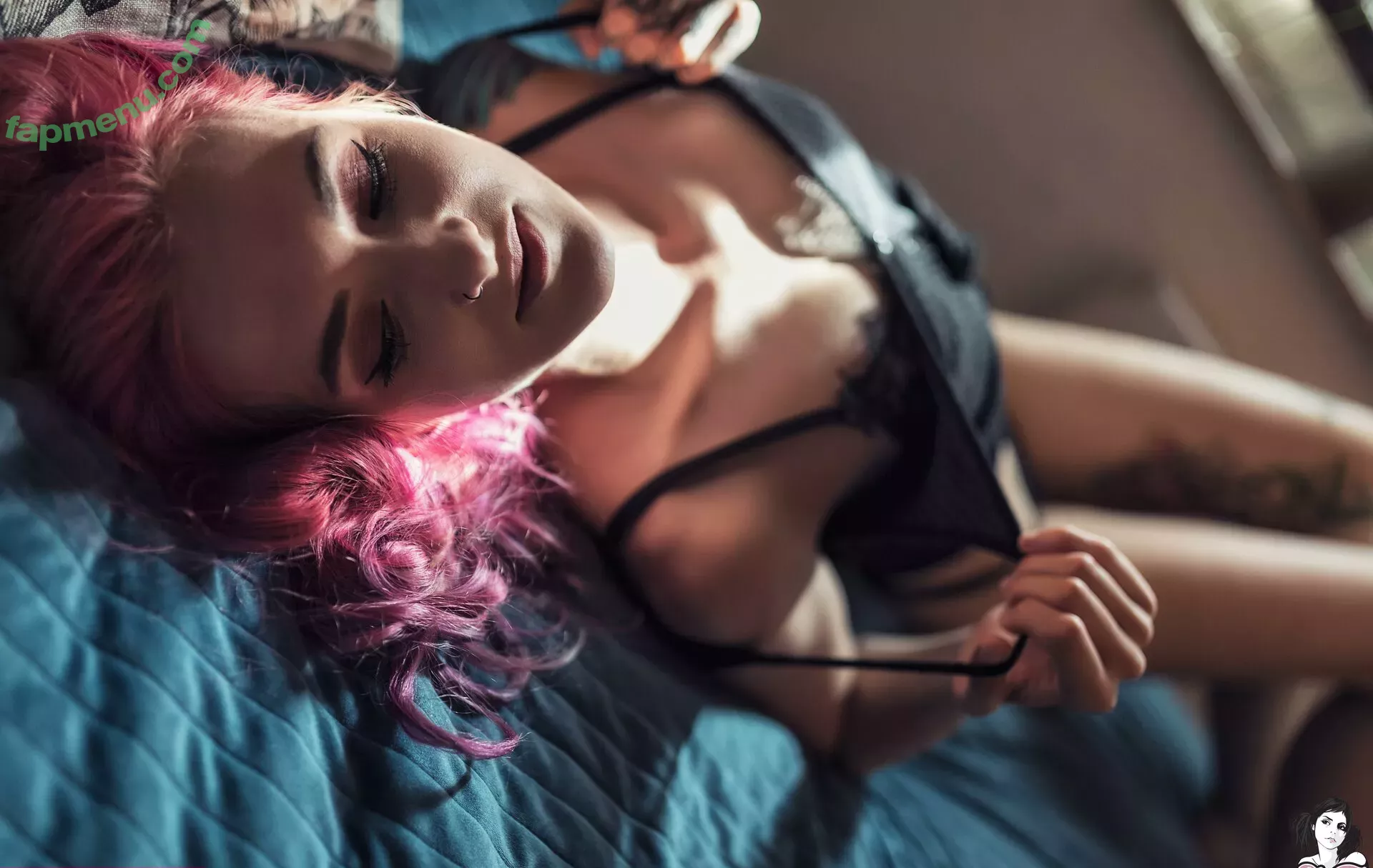 Kelloggsbombs nude photo #0016 (kelloggsbombsfree)