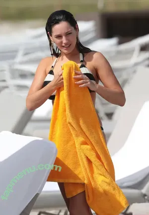 Kelly Brook / IAMKELLYBROOK / iamkb / kelly-brook nude photo #1788