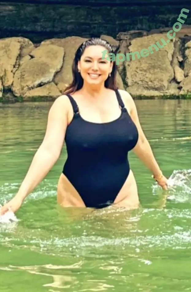 Kelly Brook nude photo #1685 (IAMKELLYBROOK / iamkb / kelly-brook)