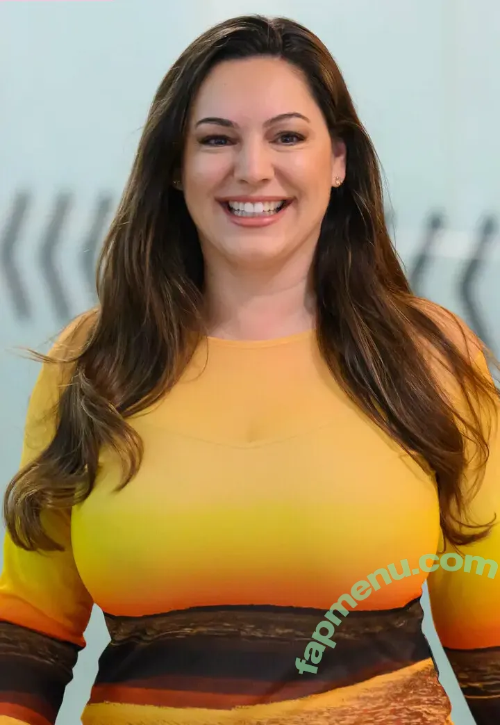 Kelly Brook nude photo #1958 (IAMKELLYBROOK / iamkb)