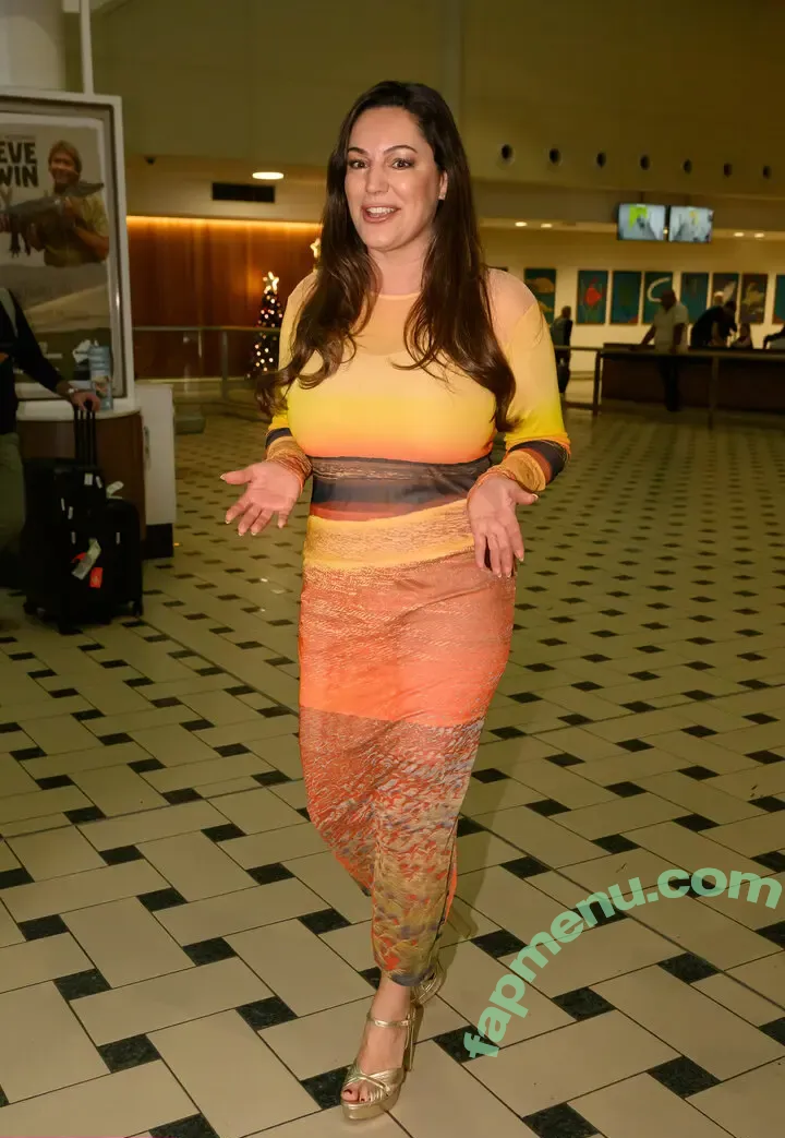 Kelly Brook nude photo #1965 (IAMKELLYBROOK / iamkb)