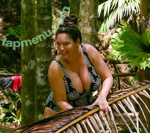 Kelly Brook nude photo #1971 (IAMKELLYBROOK / iamkb)