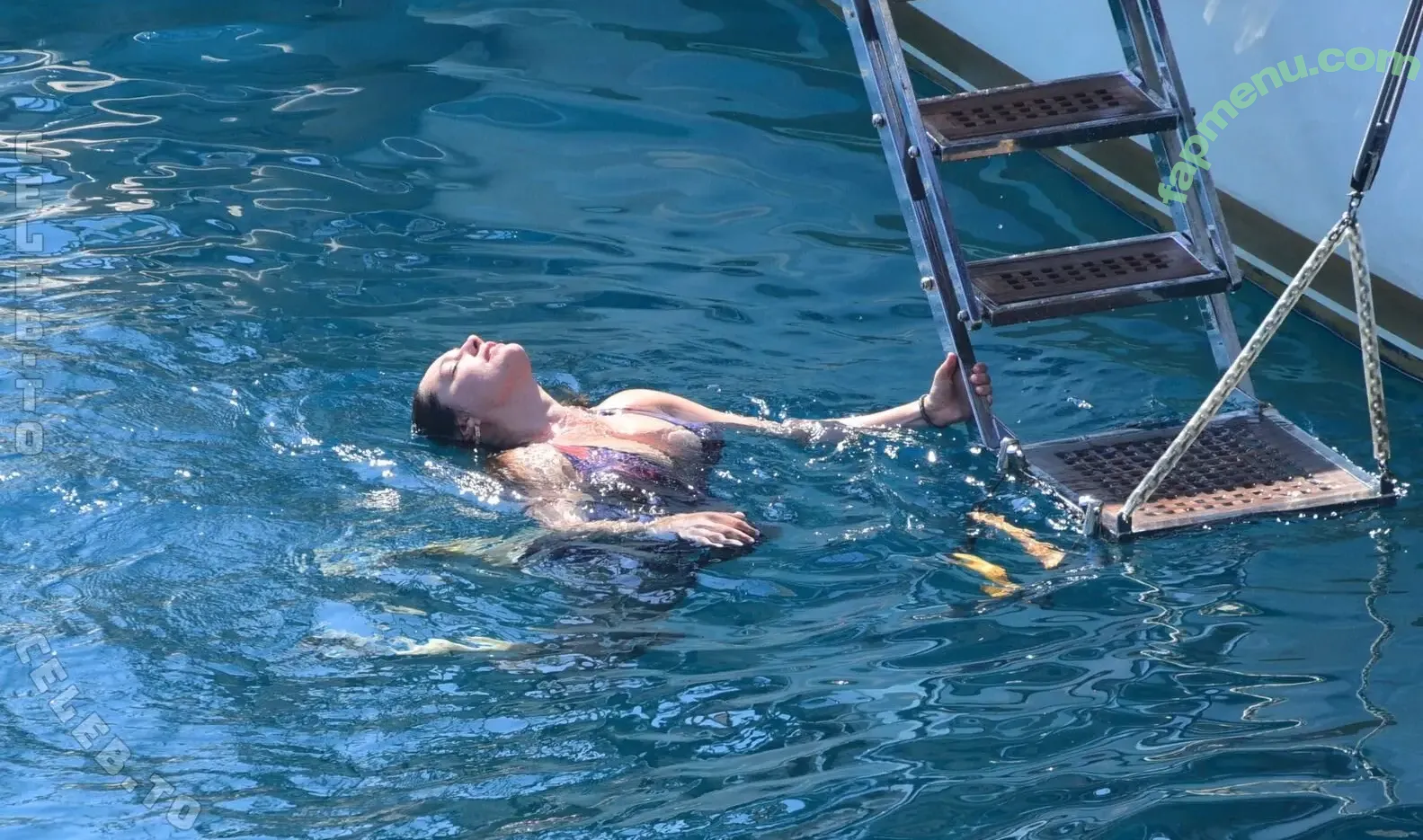 Kelly Brook nude photo #1994 (IAMKELLYBROOK / iamkb)