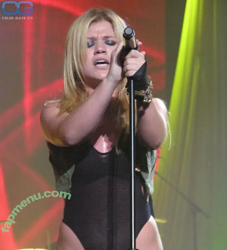 Kelly Clarkson nude photo #0052 (kellyclarkson)