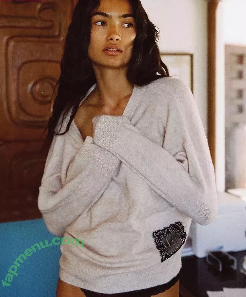 Kelly Gale nude photo #0335 (kellybellyboom / kellygale)