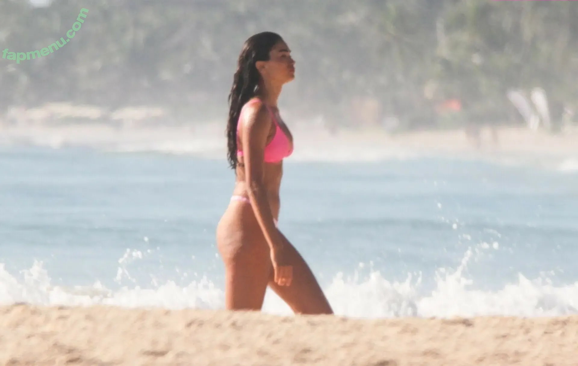 Kelly Gale nude photo #0896 (kellybellyboom / kellygale)