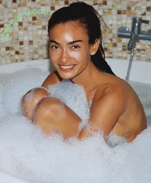 Kelly Gale / kellybellyboom / kellygale nude photo #1124