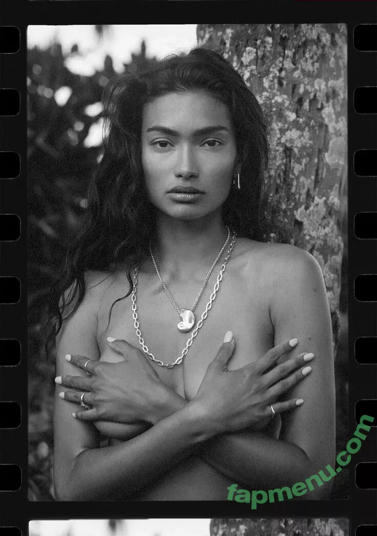 Kelly Gale nude photo #1000 (kellybellyboom)