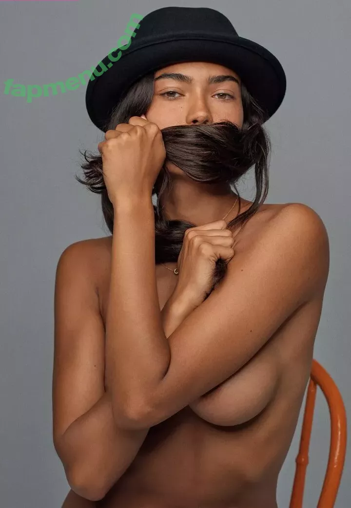 Kelly Gale nude photo #1007 (kellybellyboom)