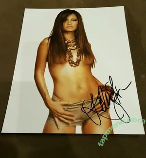 Kelly Hu / 33edge / kellyhu nude photo #0373